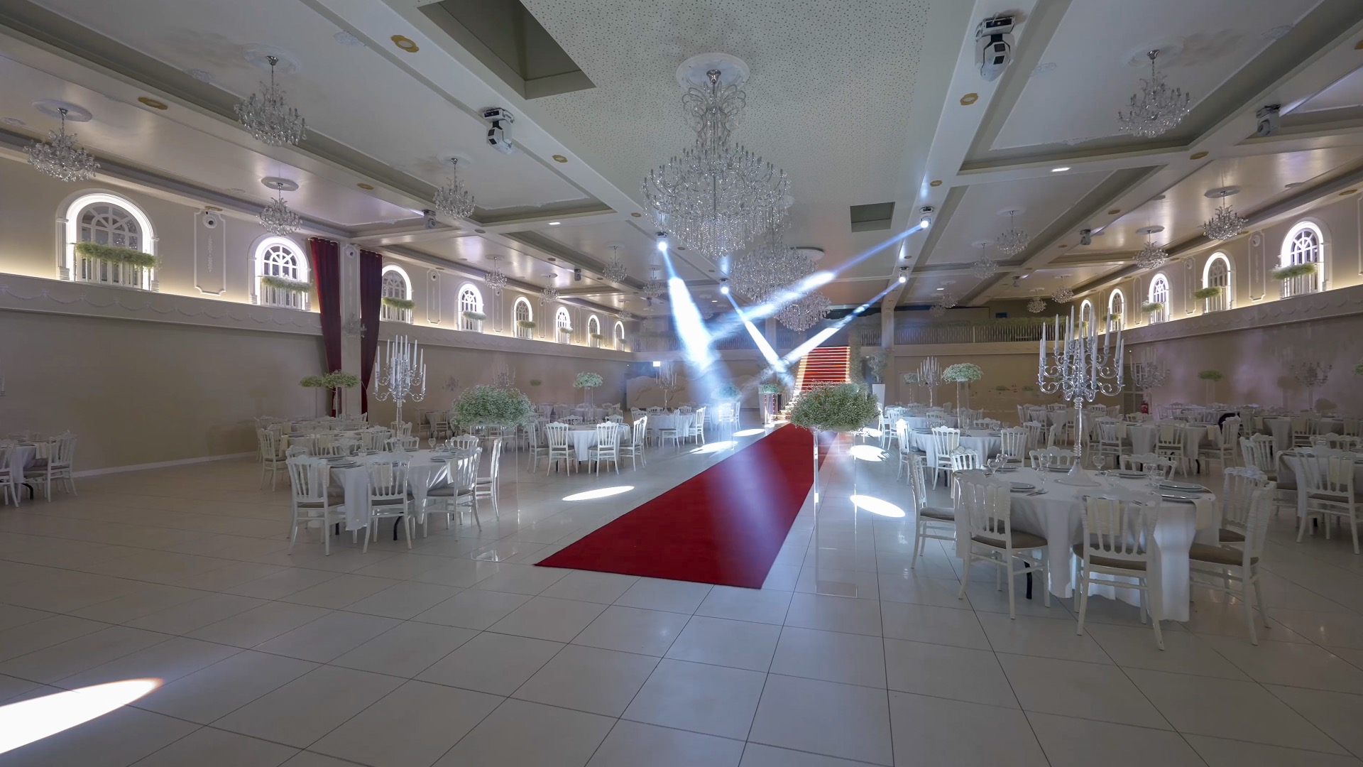 Ambiance soir&eacute;e