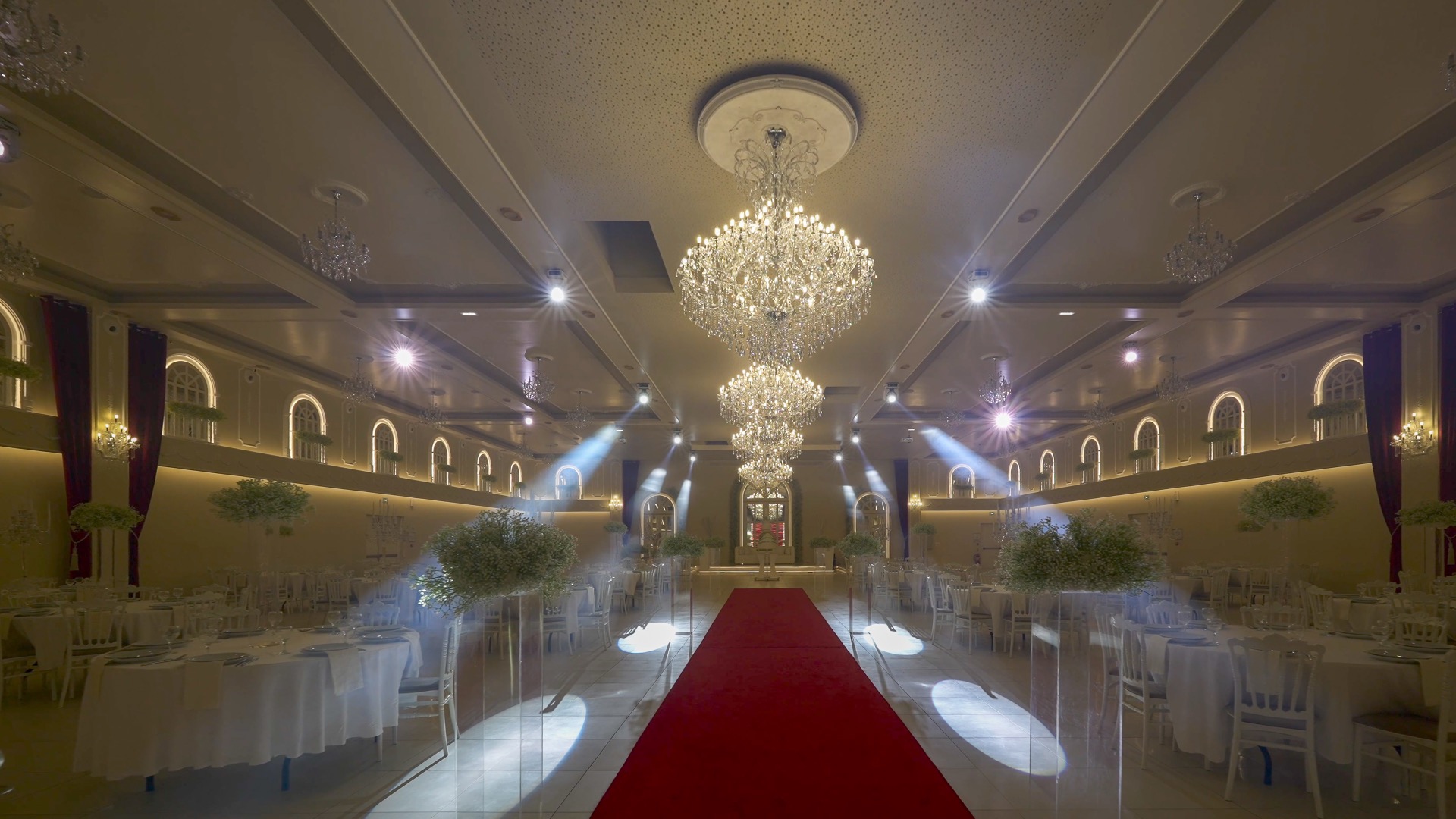 Conf&eacute;rence presse dans la salle Gala R&eacute;ception